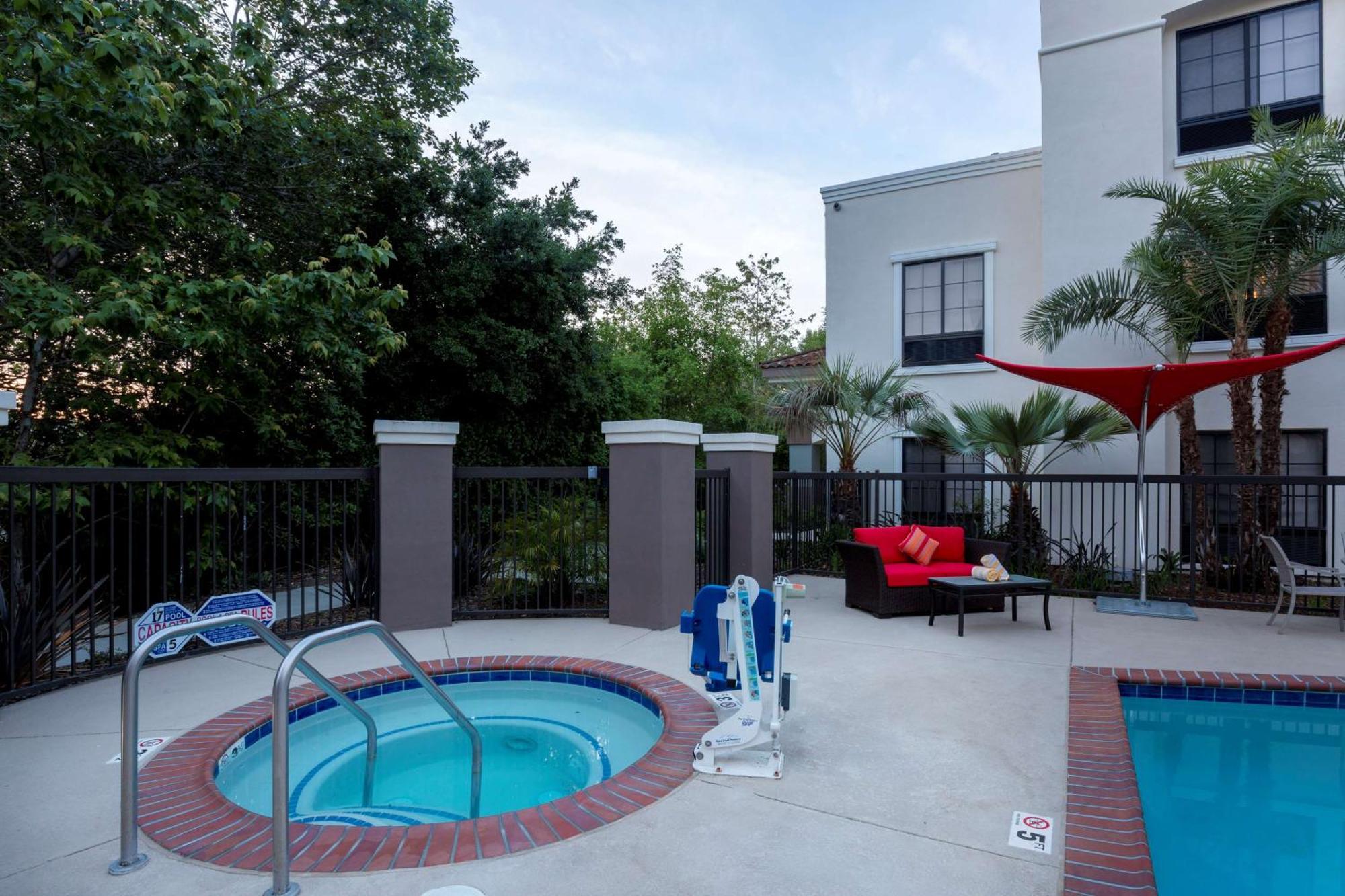 Hampton Inn Santa Barbara/Goleta Eksteriør bilde