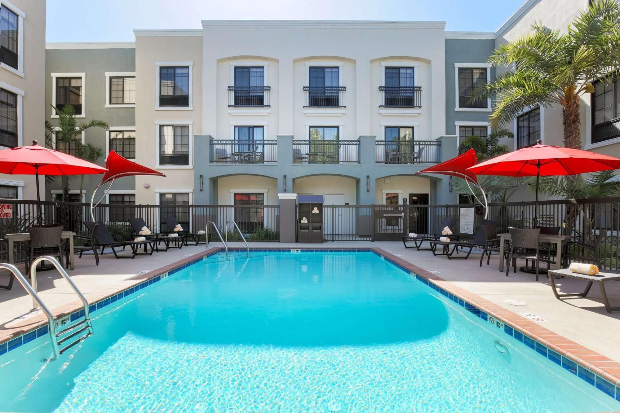 Hampton Inn Santa Barbara/Goleta Eksteriør bilde